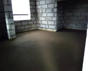 Стяжка пола полусухая